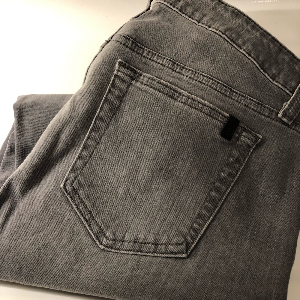 JOE’S grey skinny jean size 31